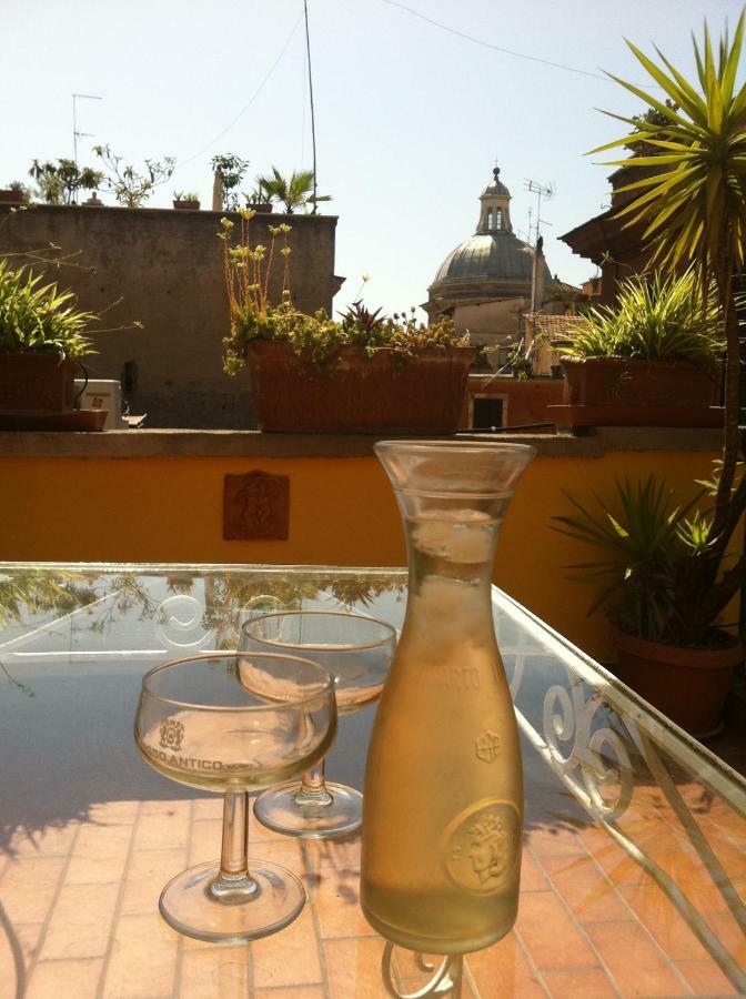 Coliseum Top Floor With Terrace And View Rome Exterior photo